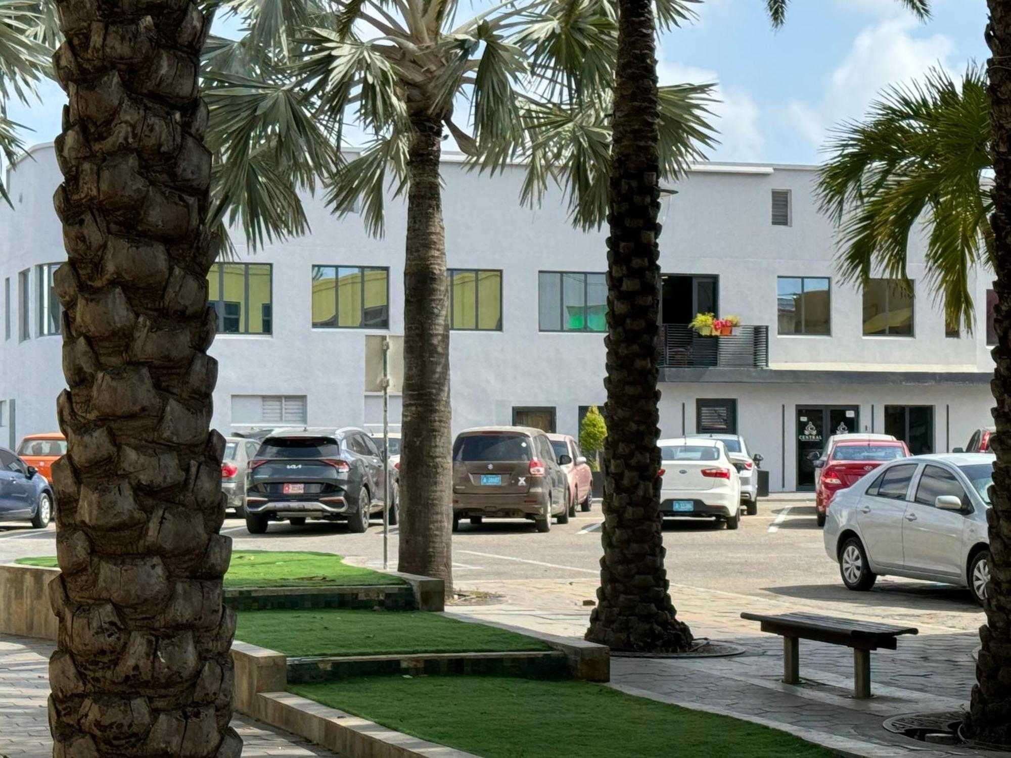 Central Boutique Hotel Oranjestad Exterior foto